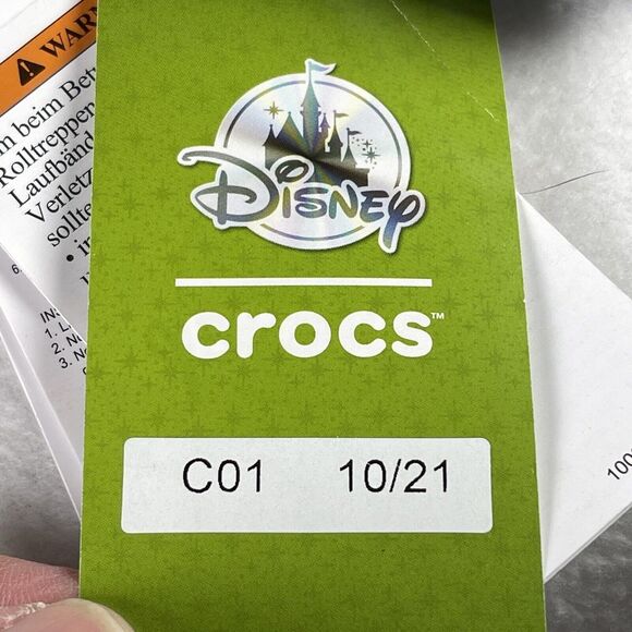 Disney Parks Star Wars The Mandalorian Crocs Unisex W8 M6 Camo Clogs Jibbitz NEW - Picture 12 of 16